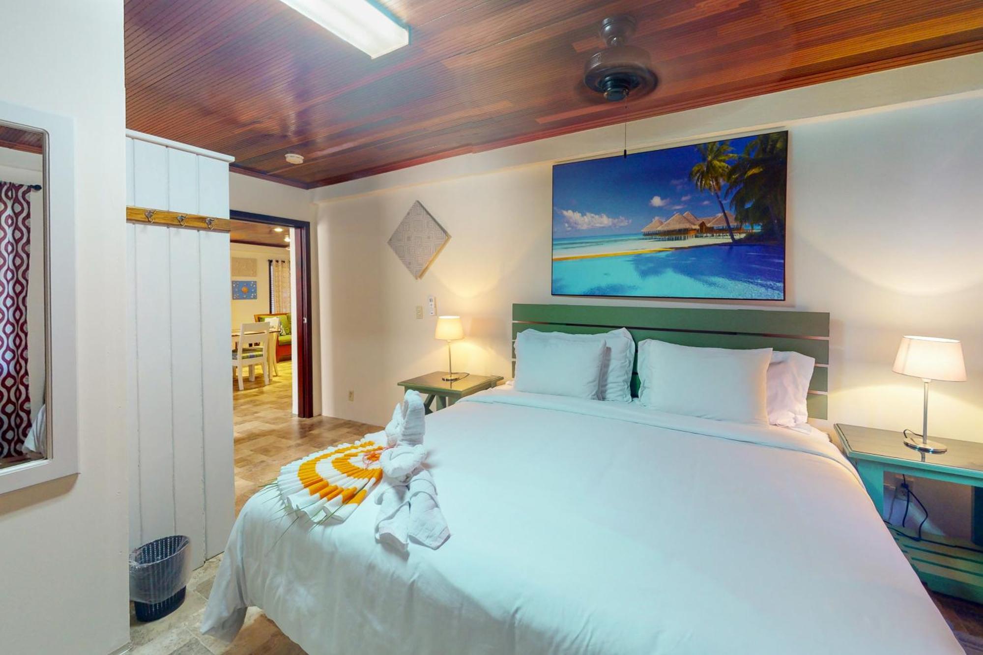 סן פדרו Hummingbird Home Suites חדר תמונה