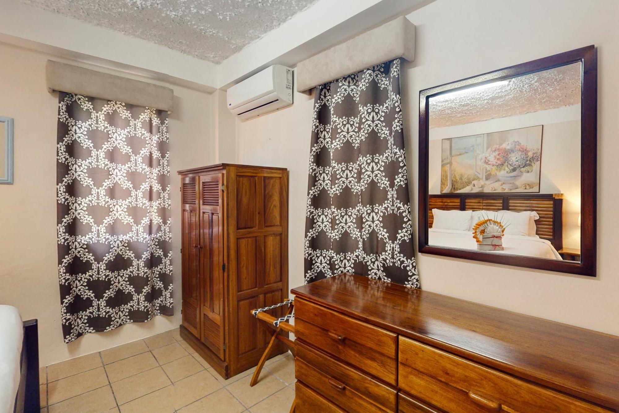 סן פדרו Hummingbird Home Suites חדר תמונה