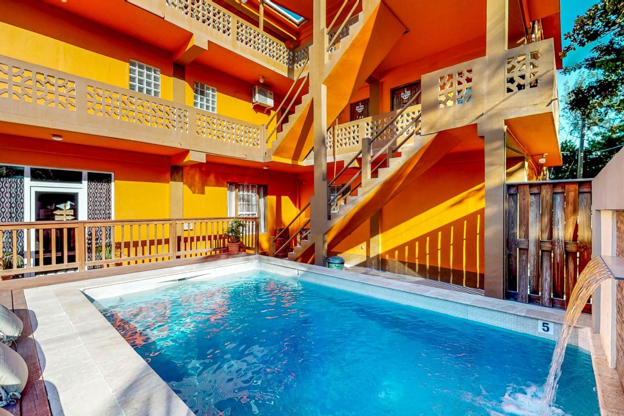 סן פדרו Hummingbird Home Suites חדר תמונה