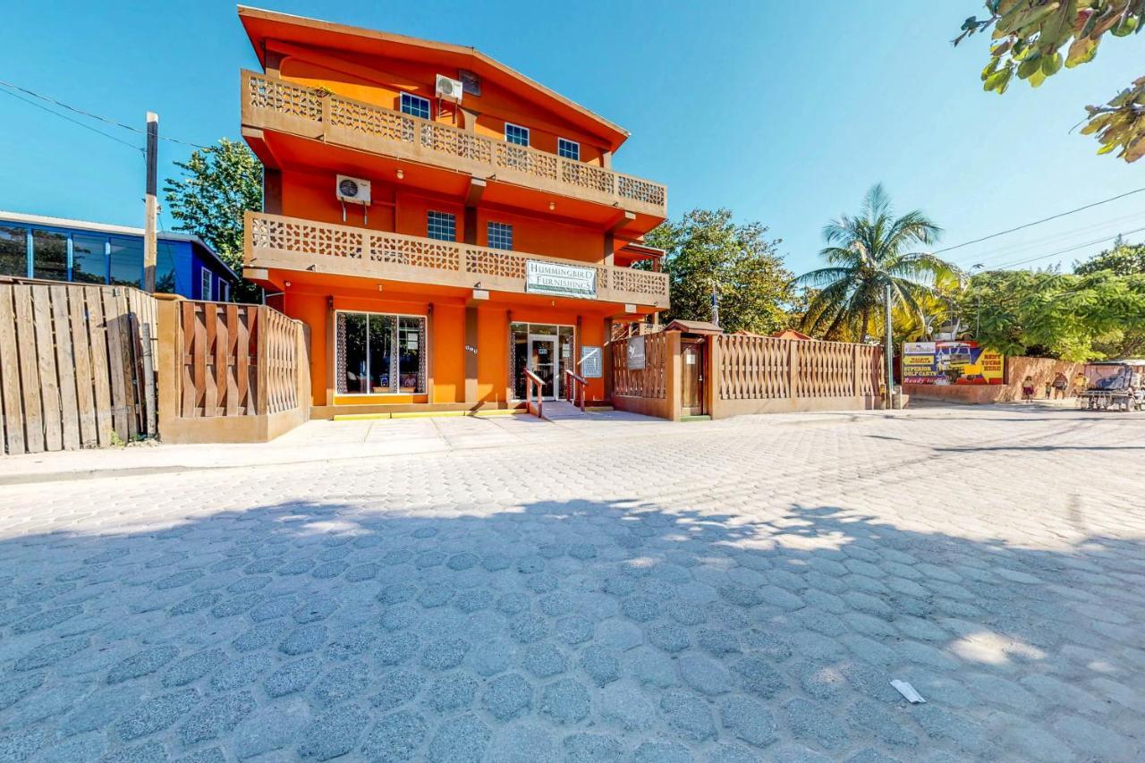 סן פדרו Hummingbird Home Suites מראה חיצוני תמונה